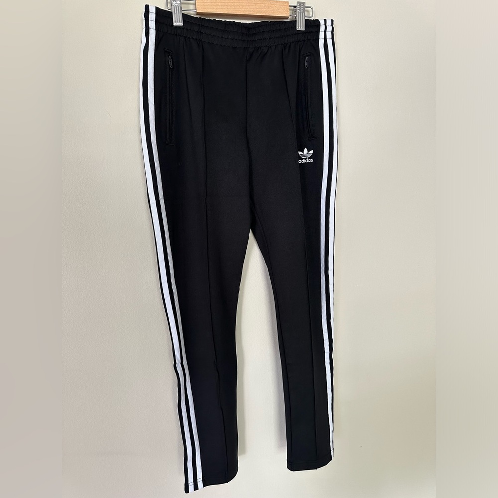 NWOT. Adidas Originals women’s SST track pants.